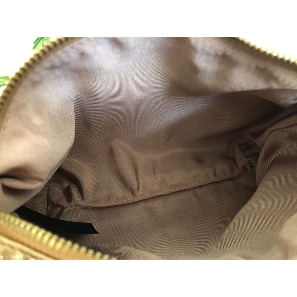 Like Dreams Transparent Polyurethane Tote Bag With Clutch - Picture 8 of 11